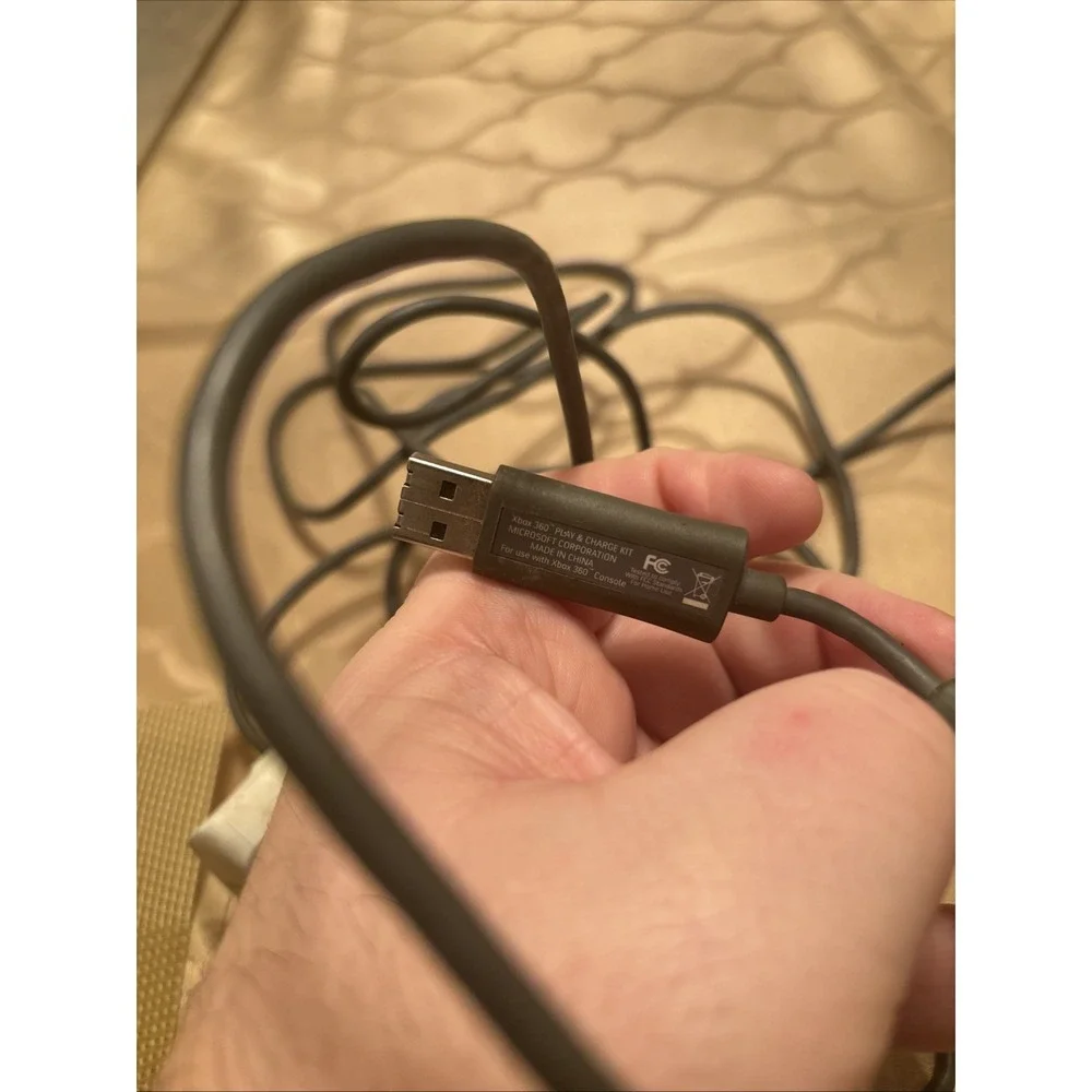 Xbox 360 Play And Charge Kit USB Charging Cable Plug